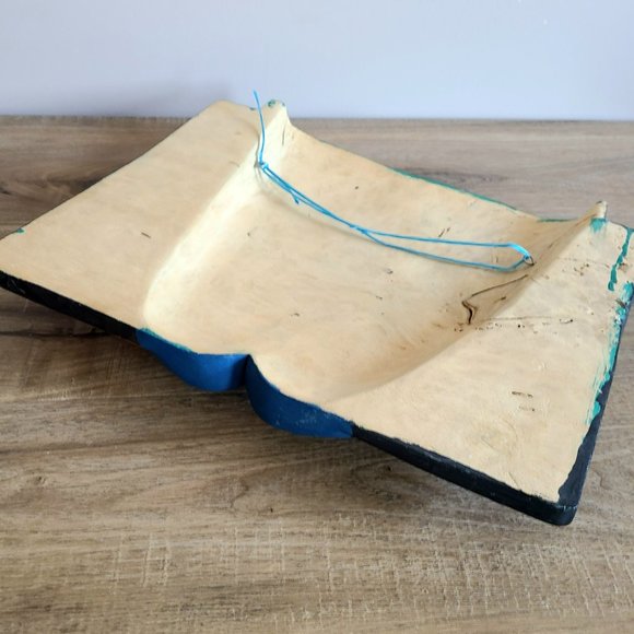 Wooden Abstract Multicolored Face Wall Hanging. Looks like Laurel Burch. - Picture 5 of 5